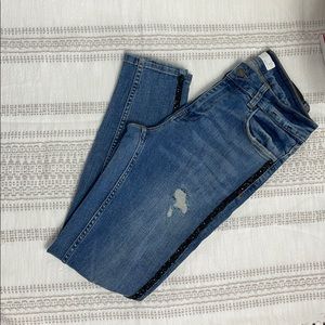 Zara jeans.